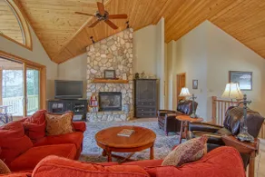 Lakewood Lodge on Nelson Lake - Image 3