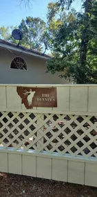 NEWLY RENOVATED 2 bedroom 2 bath LAKEFRONT home - Image 4