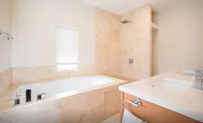 Custom Home Near Kehena Beach Slight Ocean View AC - Image 5
