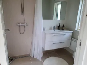 Delightful little house with kitchen, bedroom and bathroom - Image 4