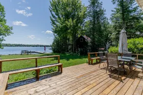 Waterfront cottage on Sturgeon Lake. - Image 2