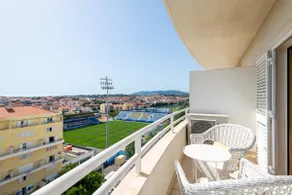 HomeySuite Estoril Football Stadium - Amazing View - Image 2