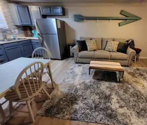 Cozy one bedroom mountain retreat - Image 3