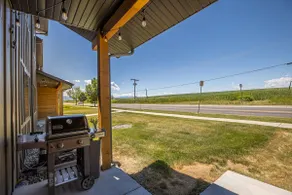 Brand New Townhome - 10 Minutes from Downtown - Image 3