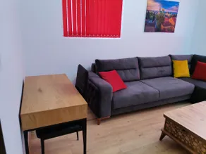 Apartment in the hearth of the city - Image 4
