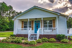 Charming 3bd Home Convenient to Downtown and I85 - Image 2