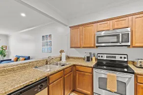 Tower Place-Beautiful Walking Distance to AU - Image 3