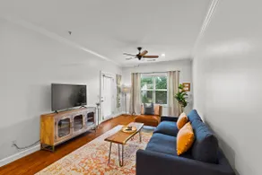 Tower Place-Beautiful Walking Distance to AU - Image 2