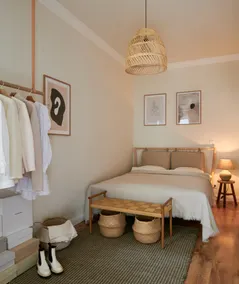 Scandinavian Art 3-BDR Apartment - Image 5
