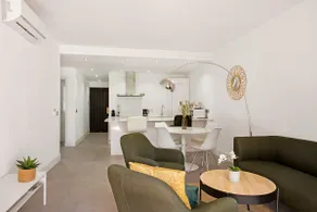 Modern 3 bed Apartment in Puerto Banus, Marbella - Image 4