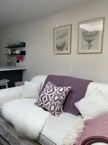 Self contained 1 bedroom annexe with free parking - Image 5