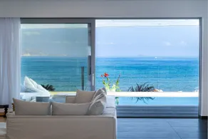 Dias Blue Villa - Image 4