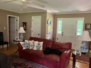 GameDay ”Dawg” House - Image 5
