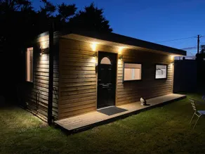 Peaceful Countryside Lodge, in Cornwall - Image 4