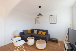 Large Cozy Apartment - Parking & Balcony - Image 5
