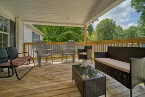 Dandridge House at the Lake - Image 4
