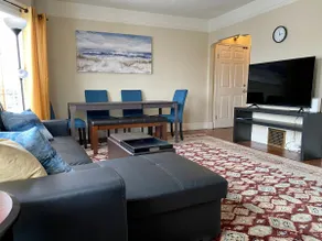 Spacious 4BR Flat in San Francisco - Image 2