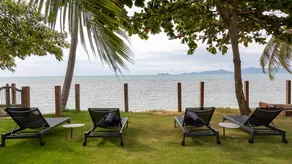 Kalamari Luxury Beach Front Villa - Image 5