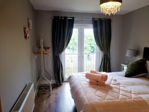 2 Bedroomed Ground Floor Apartment - Image 5