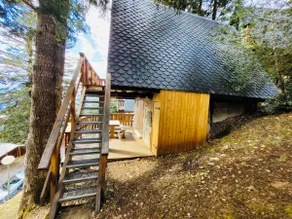 Chalet Cymaos, family-friendly, mountain views - Image 2