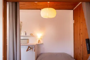 Cocoon studio under the rooftops of Jaurès - Image 3