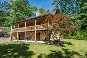 DCL Cabin Updated Baths, DOCK SLIP & Fire Pit - Image 2