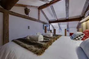 Chalet style apartment splendid 180° mountain view - Image 4