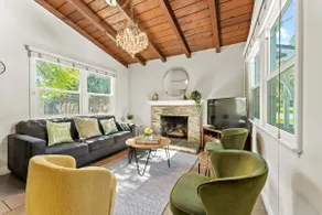 Newly Renovated 4bds home in Los Angeles - Image 3