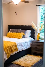 Newly Renovated Home 5 Minutes From UA Campus! - Image 5