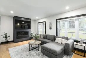 The Avalon - Entire home steps to Meaford Harbour - Image 3