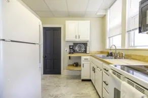 Cheerful 2-bedroom home in the Boro Chambersburg - Image 4
