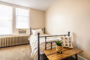 Cheerful 2-bedroom home in the Boro Chambersburg - Image 3