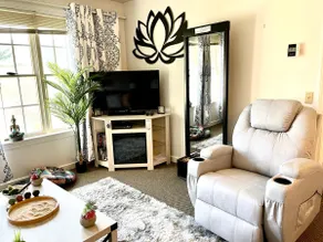 Gorgeous Zen Must-See Suite At Jiminy Country Inn - Image 5
