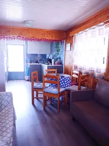 Seaside cottage with a view 1st floor - Image 2