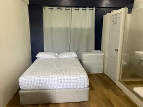 Upstairs South, 1 bedroom apartment with pool - Image 2