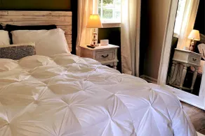 Comfy Farmhouse Cottage, Fully Equipped! - Image 3