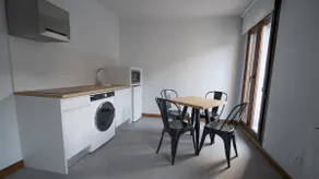 Puerta de Occidente Apartments, Duplex - Image 4