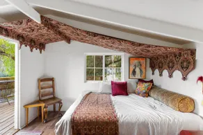 The Cozy Pearl on top - Image 3