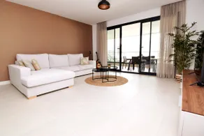 Mesas Homes luxury 4 bed apartment near the sea and port Estepona - Image 3