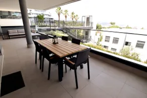 Mesas Homes luxury 4 bed apartment near the sea and port Estepona - Image 5