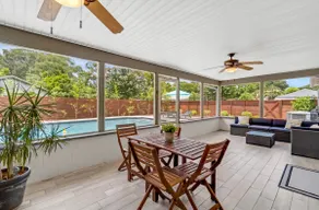 Orlando Poolside Oasis - Image 3