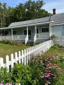 Cheerful ”Blue Bliss” Cottage by the Lake - Image 3