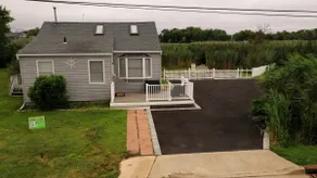 Joyful Beach House, viewing The Great South Bay - Image 4