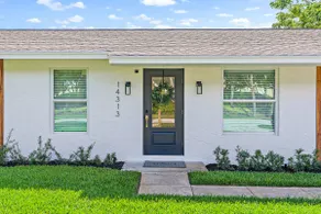 Casa Del Sol - Bike to Beach, Saltwater Pool & Private Backyard - Image 5