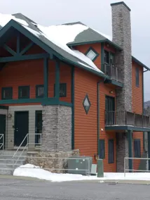 Hunter Mountain Ski Condo | WALK to the slopes! - Image 3