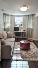 Comfortable 3-bedroom Garden Unit in Chicago - Image 5