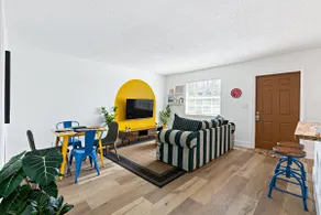 Vibrant 2BR Getaway - Côte d’Azur Near Riverwalk - Image 5