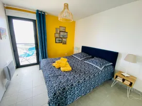 Good rest on the quayside: superb 2-room apartment facing the port. - Image 4