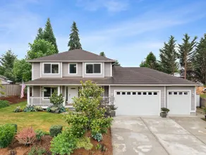 Jewel of the Cascades: 3 BR, 2.5 BA - Image 3