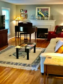 Close to downtown - Sleeps 6, 3 Bed, 2 Full Bath - Image 2